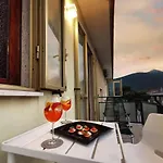 Lejlighed Maison Olga - Incantevole Nuovo Trilocale Vista Montagna-mare Con Parcheggio *