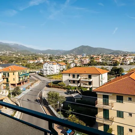 아파트 Maison Olga - Incantevole Nuovo Trilocale Vista Montagna-mare Con Parcheggio 보르게토 산토 스피리토