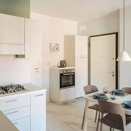 Maison Olga - Incantevole Nuovo Trilocale Vista Montagna-mare Con Parcheggio 아파트 *