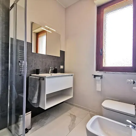 아파트 Maison Olga - Incantevole Nuovo Trilocale Vista Montagna-mare Con Parcheggio *