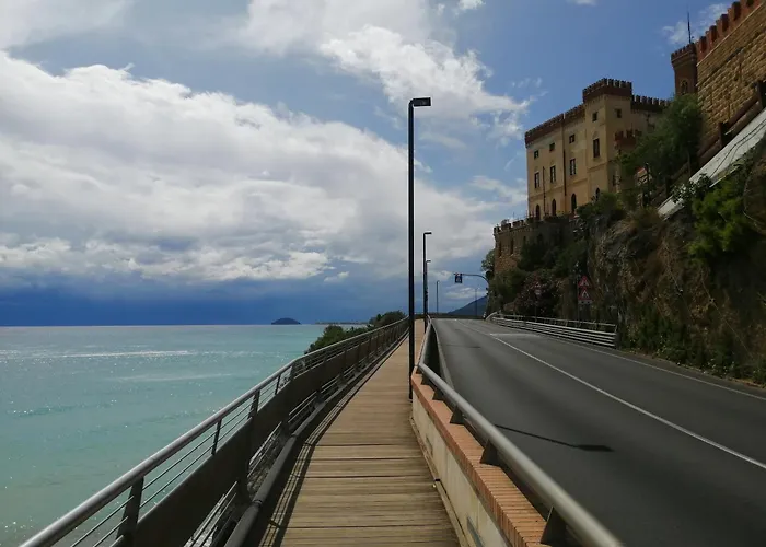 Διαμέρισμα Maison Olga - Incantevole Nuovo Trilocale Vista Montagna-mare Con Parcheggio *
