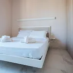 Maison Olga - Incantevole Nuovo Trilocale Vista Montagna-mare Con Parcheggio * بورجيتو سانتو سبيريتو